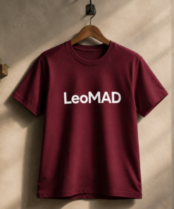 LeoMAD Modern Graphic T-Shirt - Maroon